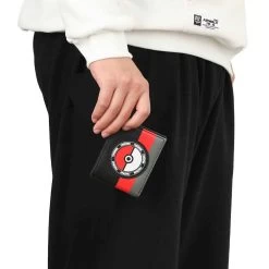 Bioworld Pokémon Trainer Bi-Fold Wallet -Fashion T Shirt Shop 0017949 pokemon trainer bi fold wallet 0d82ee0e 7cdf 4968 97bf 187beb6083a9